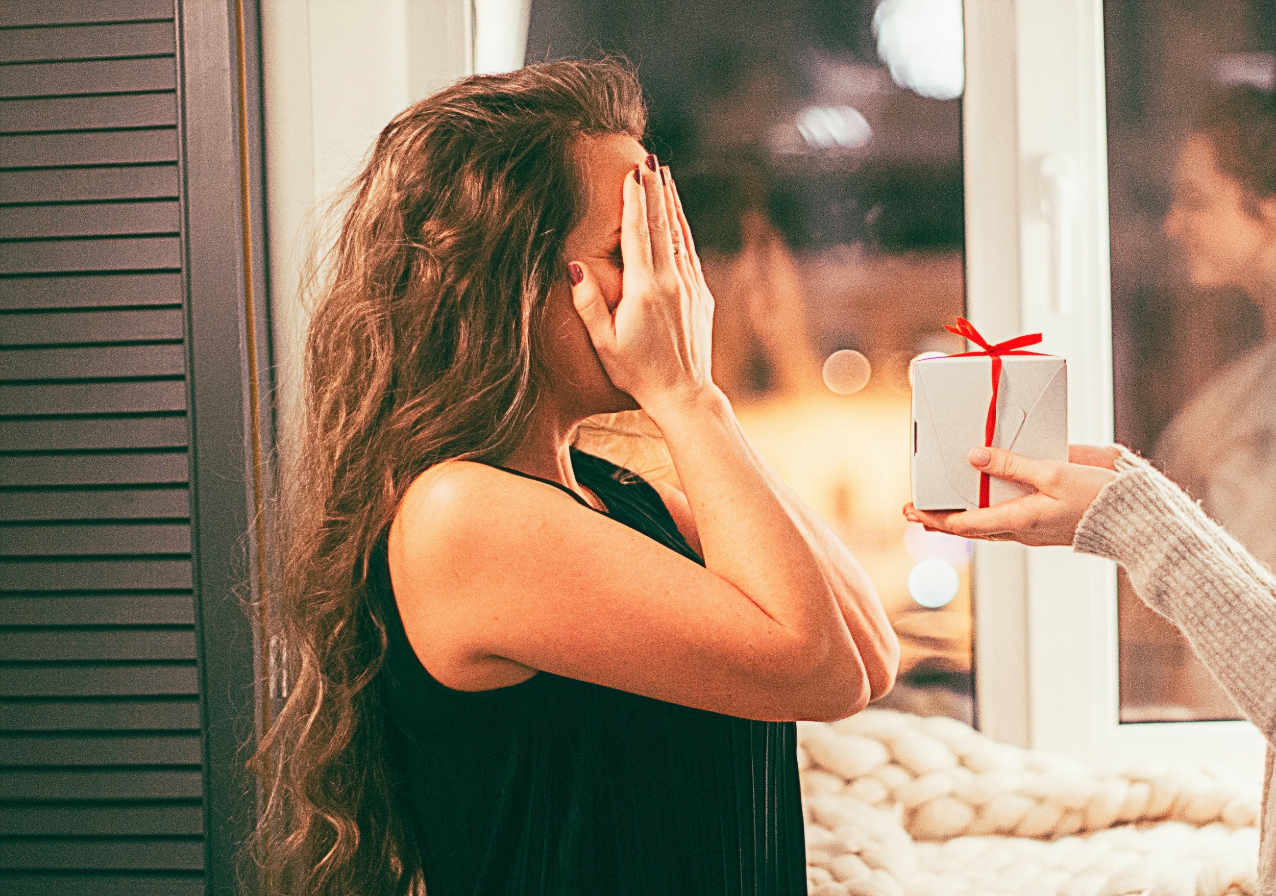 Comment choisir un bijou à offrir à une femme ?
