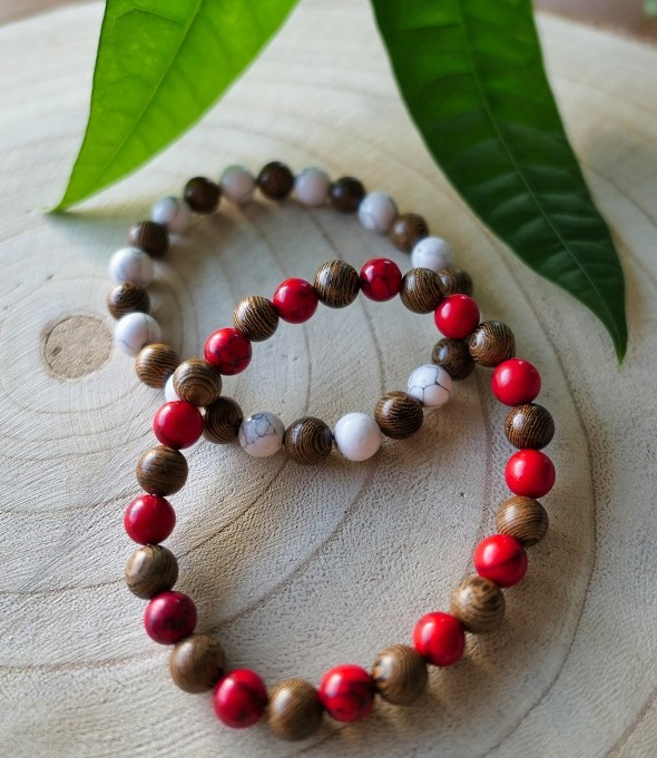 Bracelets bois perles rouge et blanche