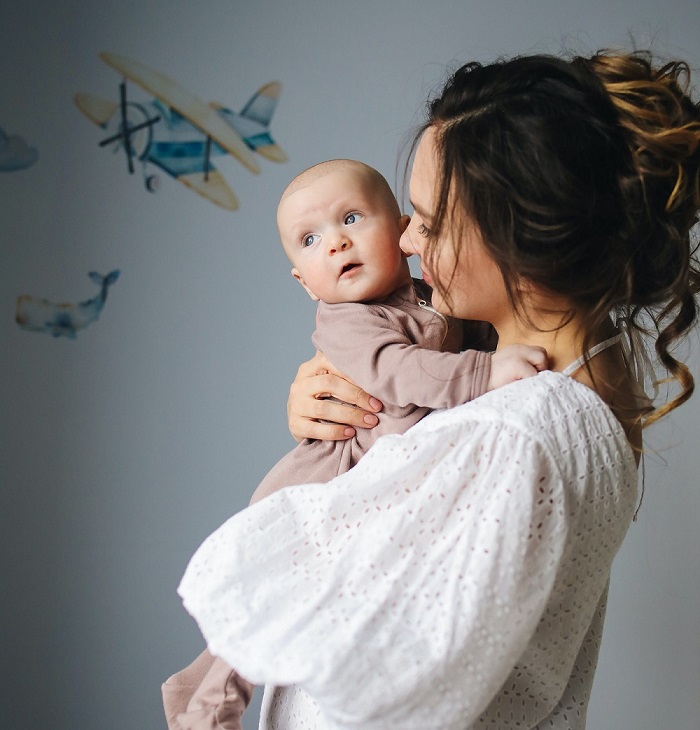 Quel bijou offrir à une jeune maman ?