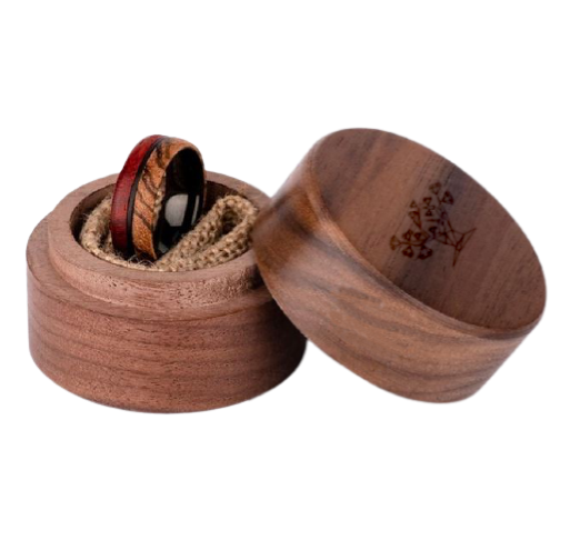 Bague en bois avec jolie boite de présentation en bois