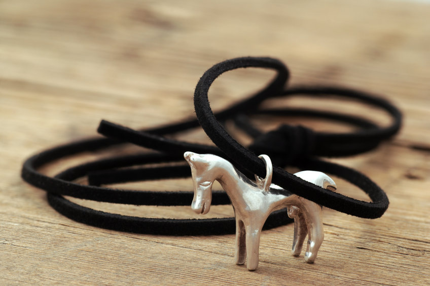 collier cuir cheval