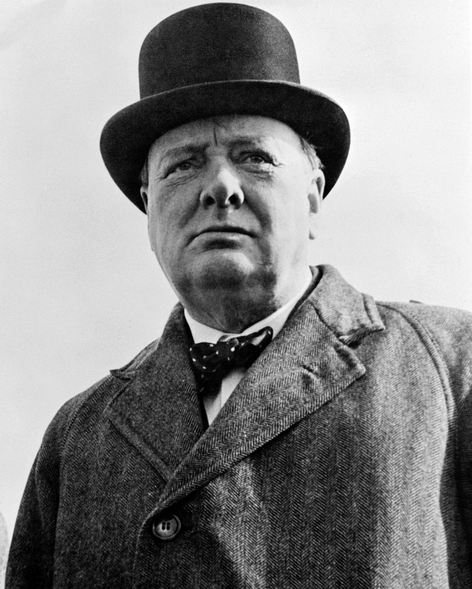 Winston Churchill en nœud papillon