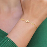 Bracelet initiales dorées EMMA sur chaîne fine