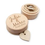 Boîte alliance en bois gravée prénoms et date, avec cœur en bois