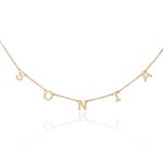 Collier personnalisé initiale en or, prénom ou initiales sur chaîne fine