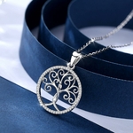 collier pendentif arbre de vie stylisé spirales femme