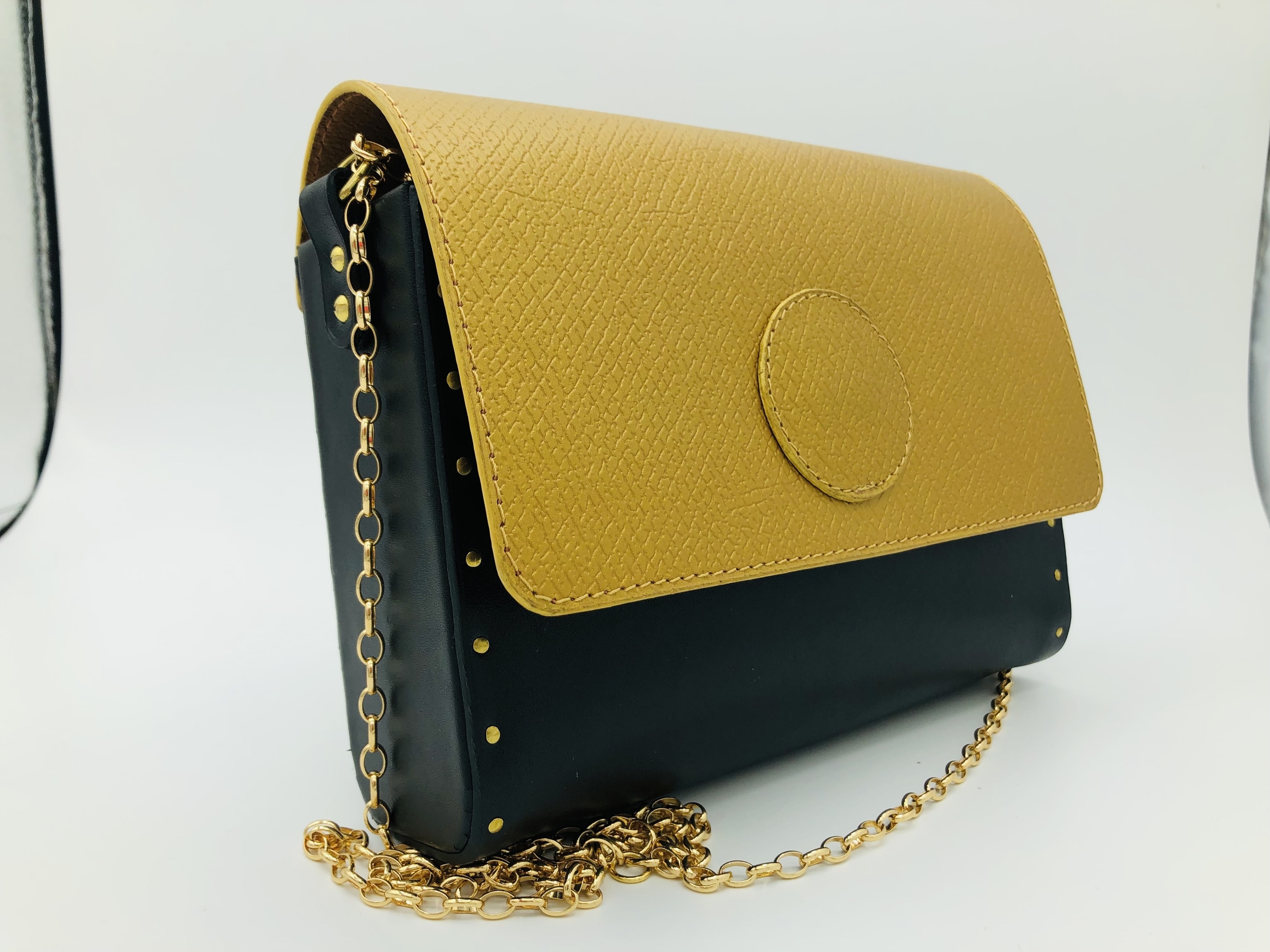 Sac Edmée doré côté