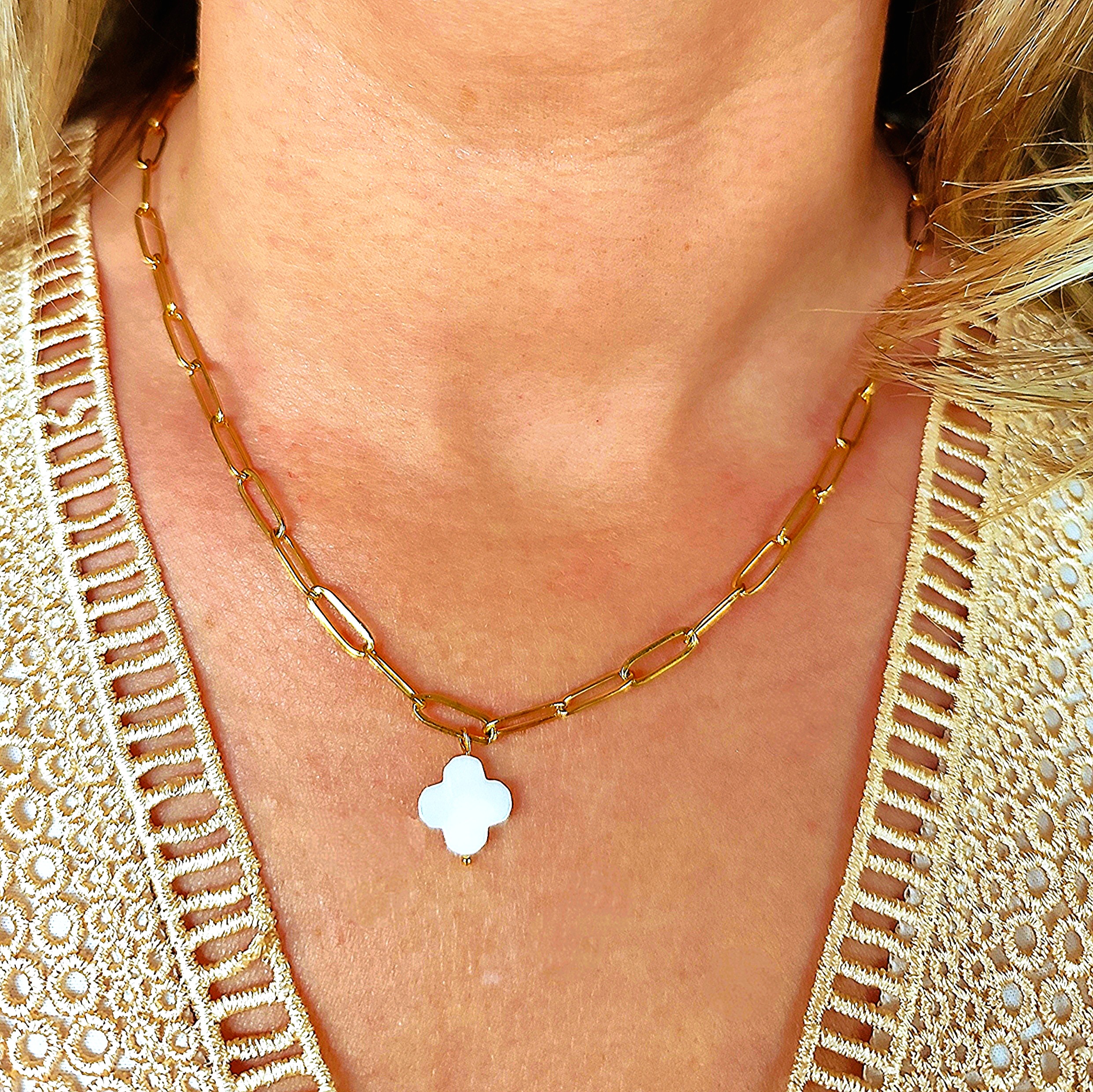 collier trefle acier inoxydable