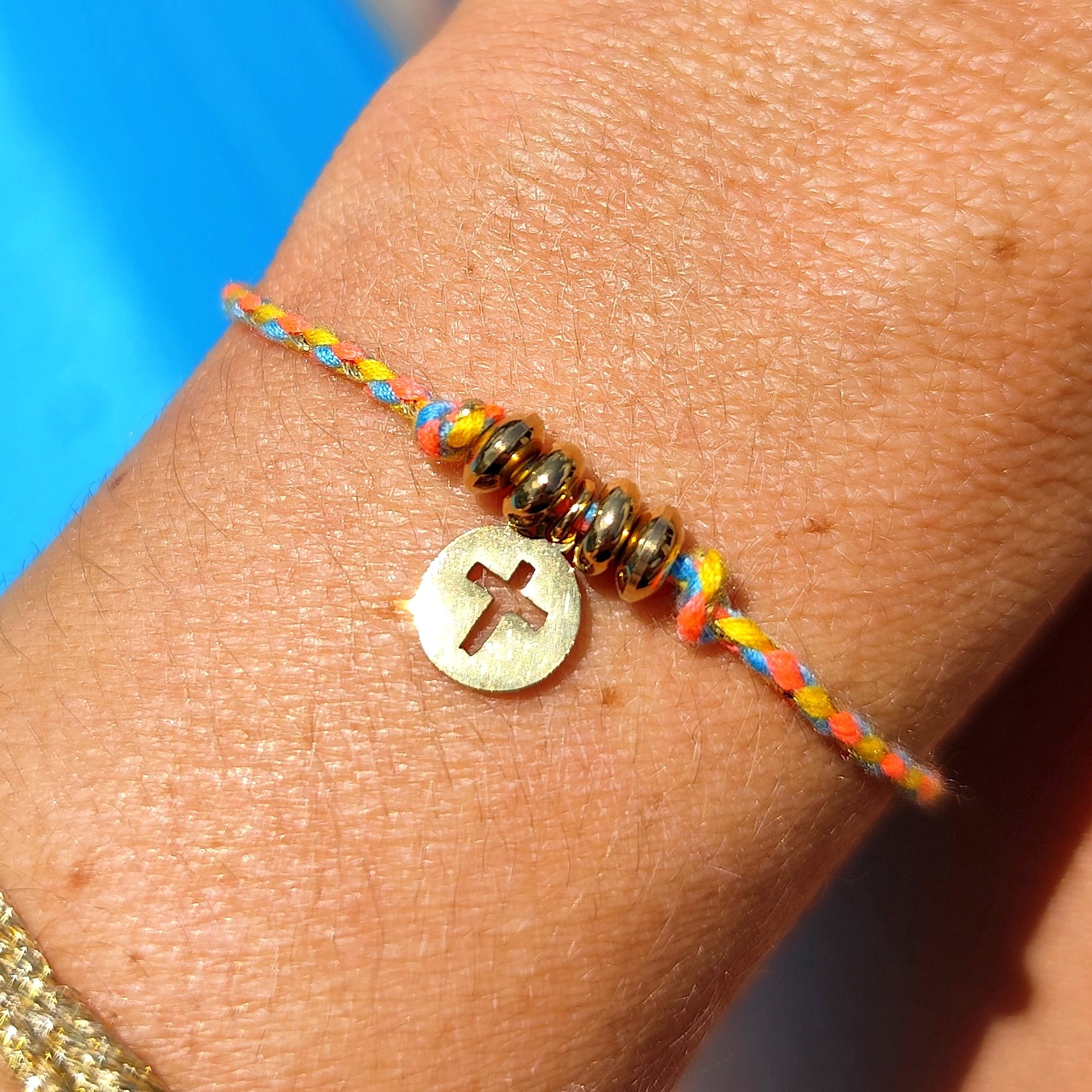 Bracelet cordon et médaille croix acier inoxydable (3)