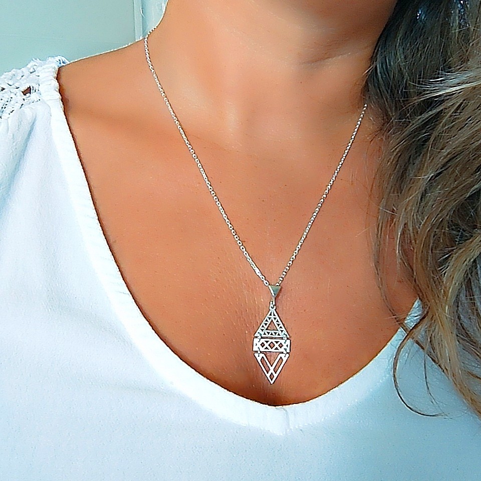 Collier ethnique triangles argent