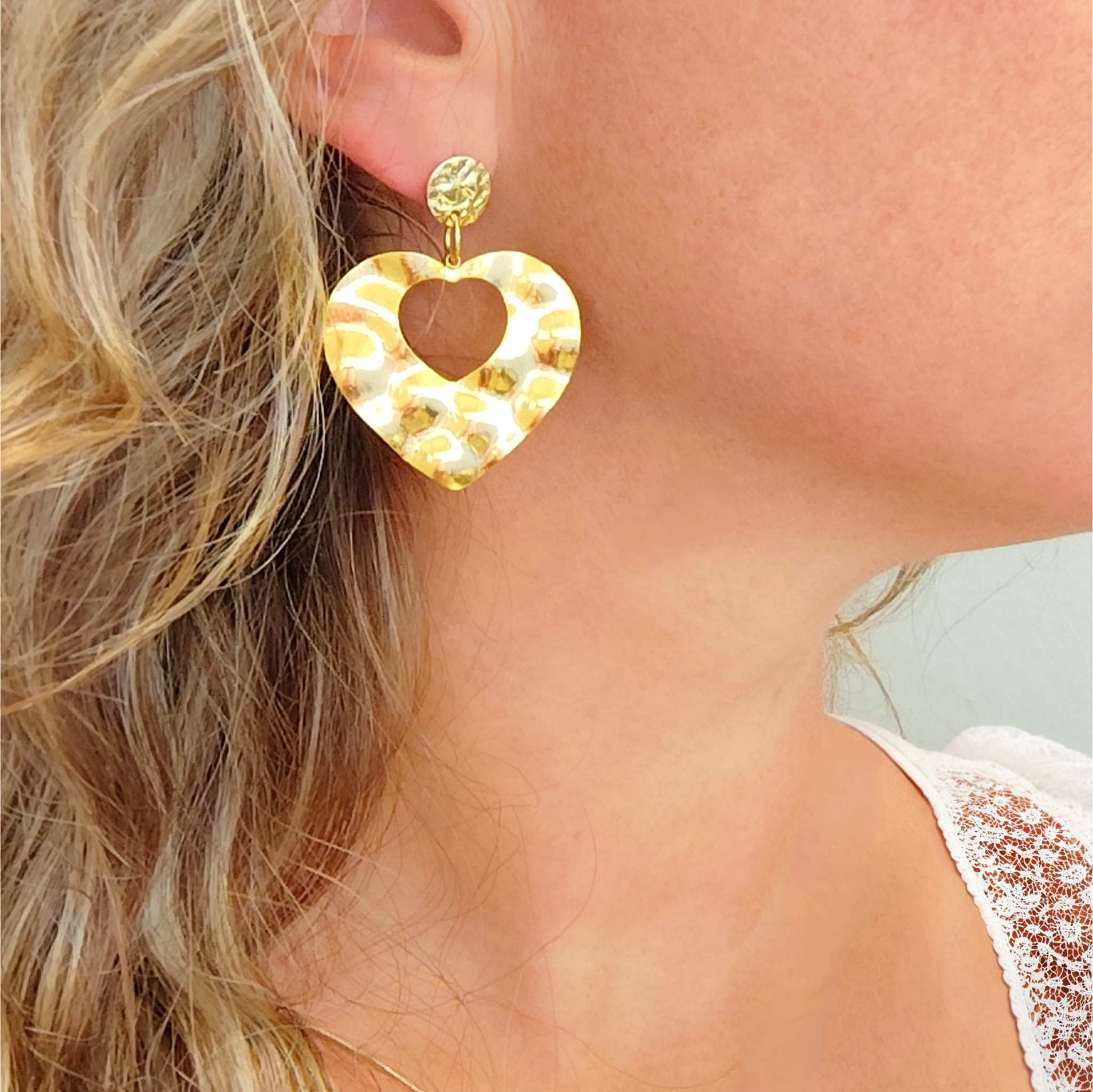Boucles doreilles en forme de coeur en acier inoxydable (1)