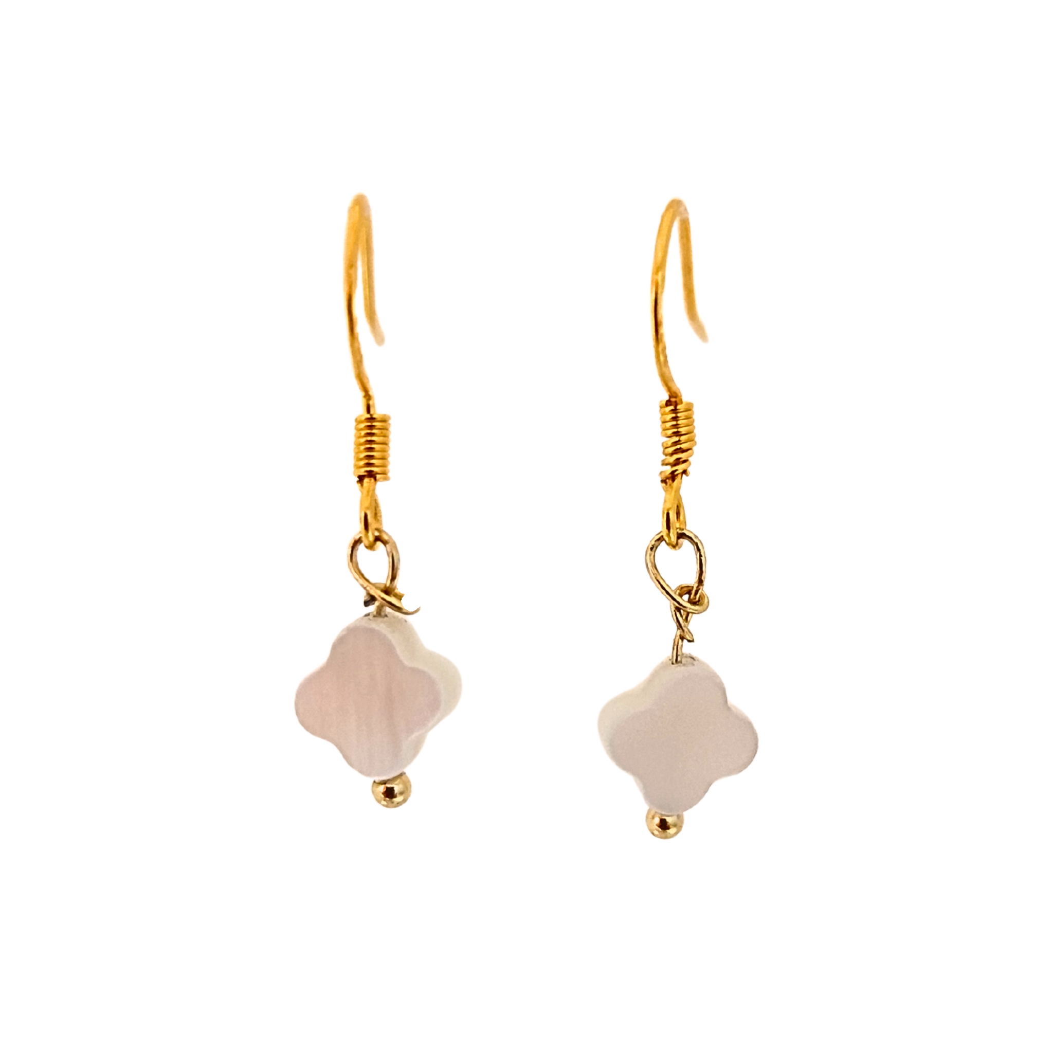 Boucles d'oreilles en argent plaqué or et tréfle en nacre (1)