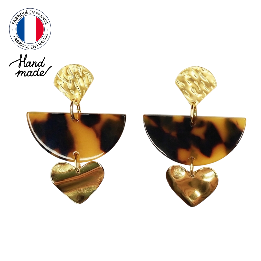 Boucles doreilles coeur en acier inoxydable et écailles de tortue marron (1)