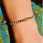 Bracelet turquoise africaine et hématites (4)
