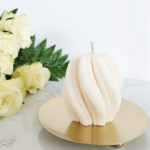Bougie sculpturale torsadée (1)