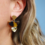 Boucles doreilles coeur en acier inoxydable et écailles de tortue marron (2)