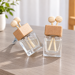 diffuseur-parfum-voiture-clipsable-carre-8ml-2