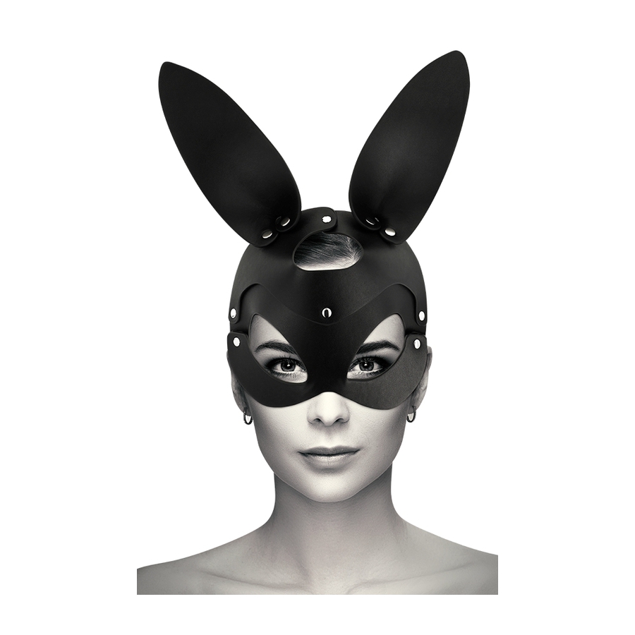 masque-avec-oreilles-de-lapin