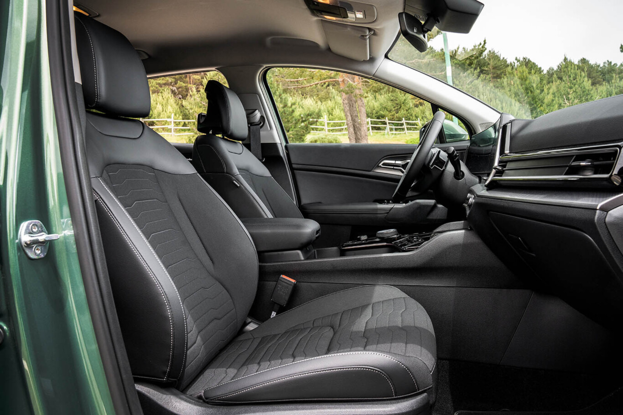 Sièges avant Kia Sportage confort habitacle
