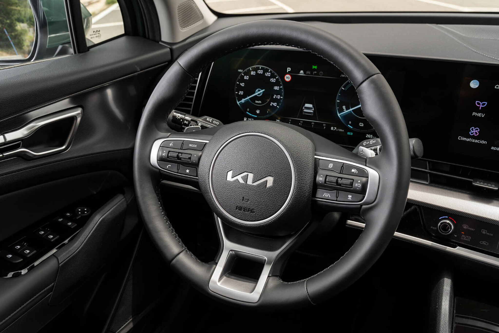 Volant Kia Sportage tableau de bord digital