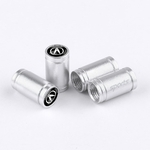 Lot de 4 bouchons de valve sport argent ACURA sur fond blanc