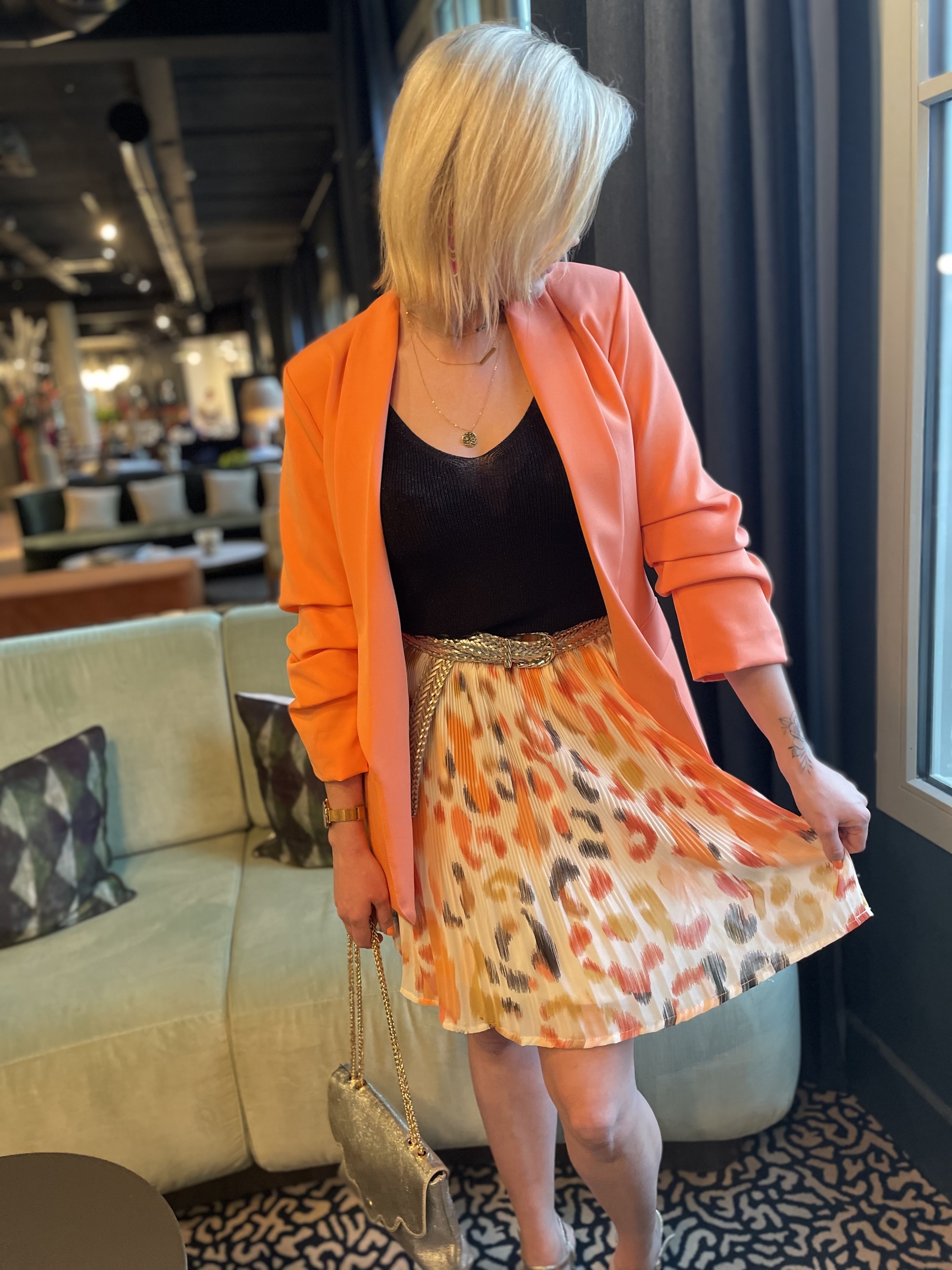 13E474FF-3EE8-4358-AFEB-AC6600BB3992