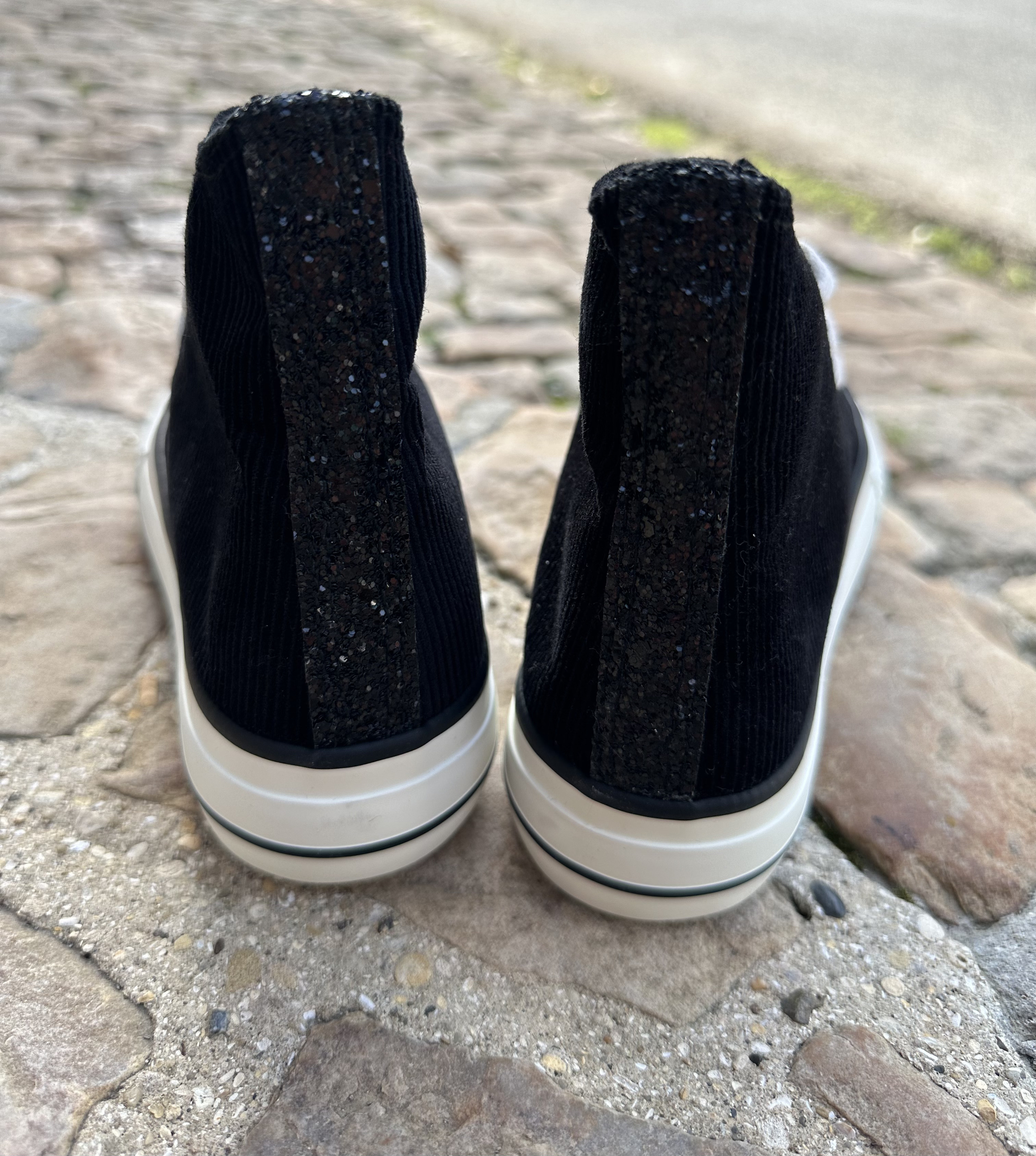 Baskets noires