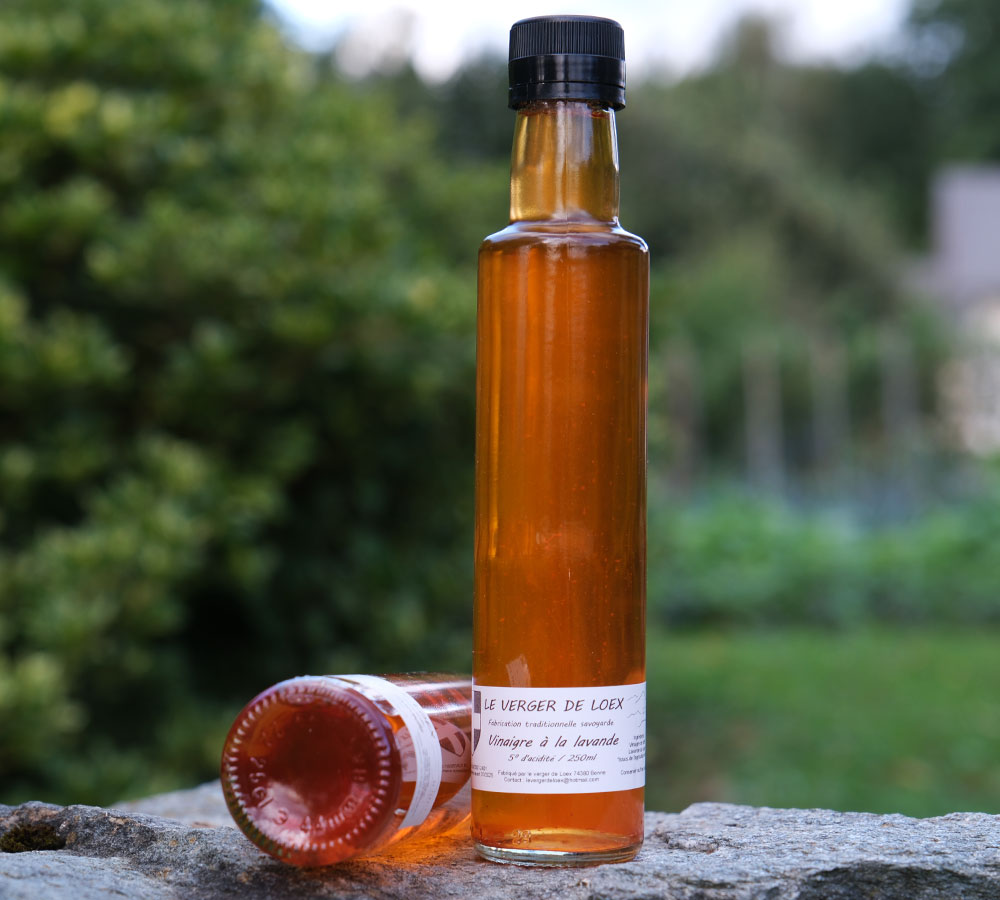 vinaigre-lavande-maison-artisanal-1