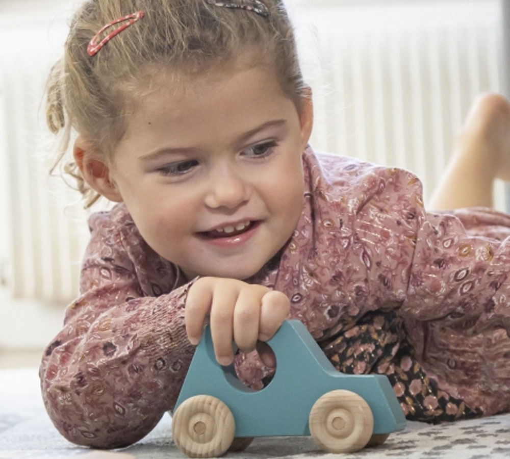 jeux-eveil-bois-aline-voiture-3