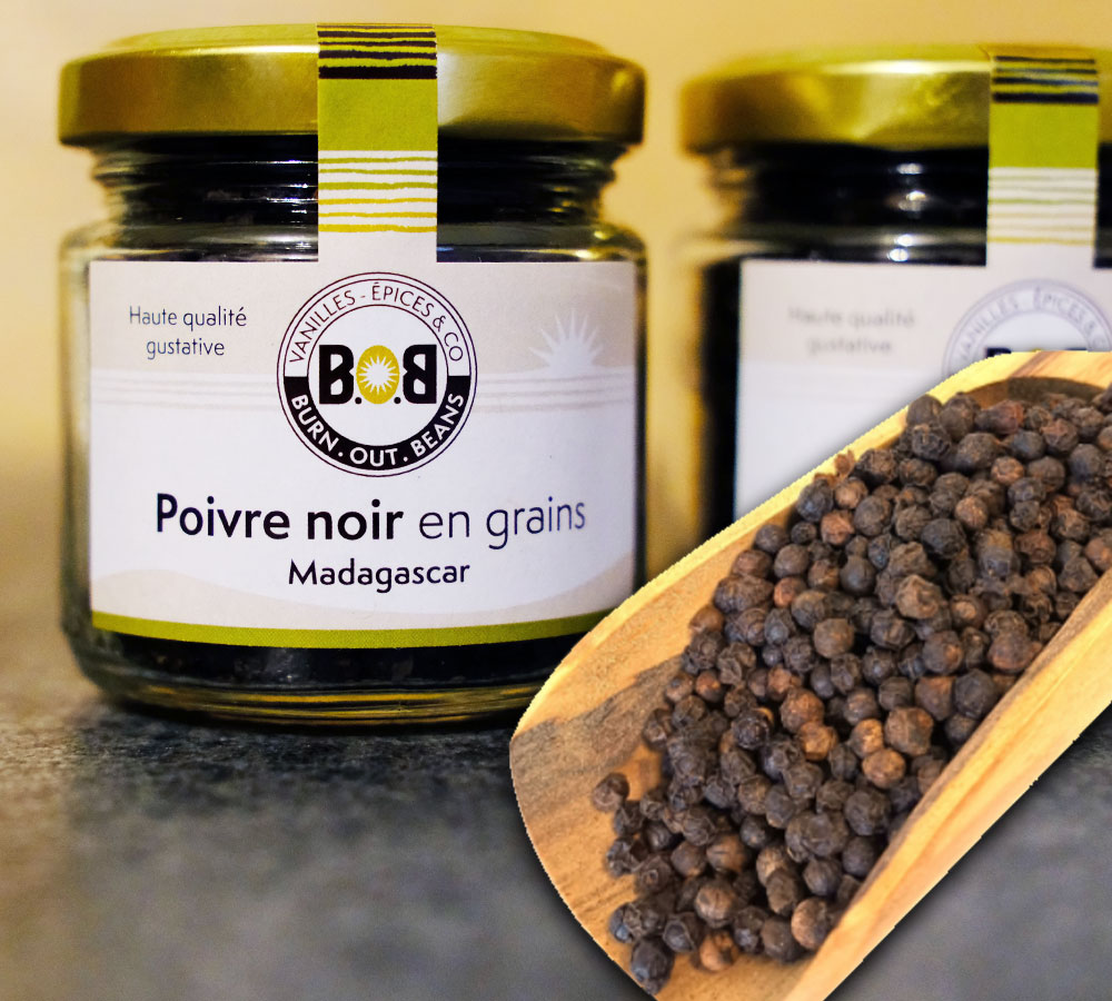 epice-artisanale-poivre-noir-grain-madagascare-1