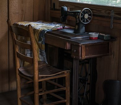 Les vêtements de Zone Artisanale