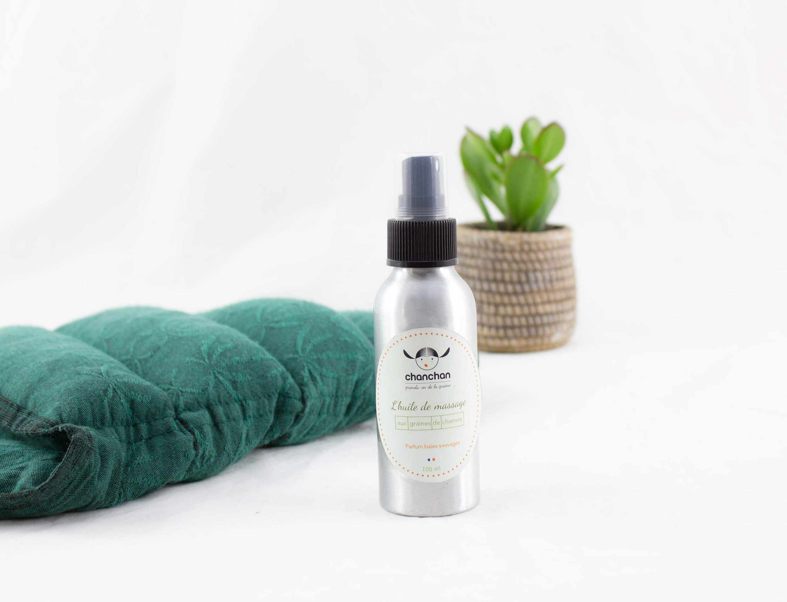 huile-de-massage au graines de chanvre parfum caramel baies sauvages-chanchan tablelya
