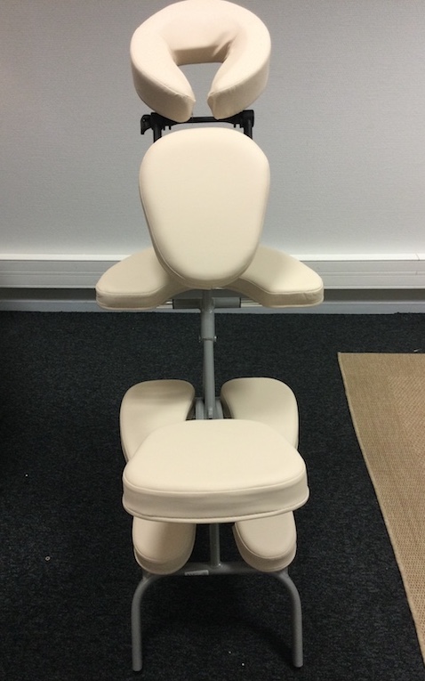 chaise-de-massage-amma-travel-aveno-life-tablelya-vue-montee-couleur-creme