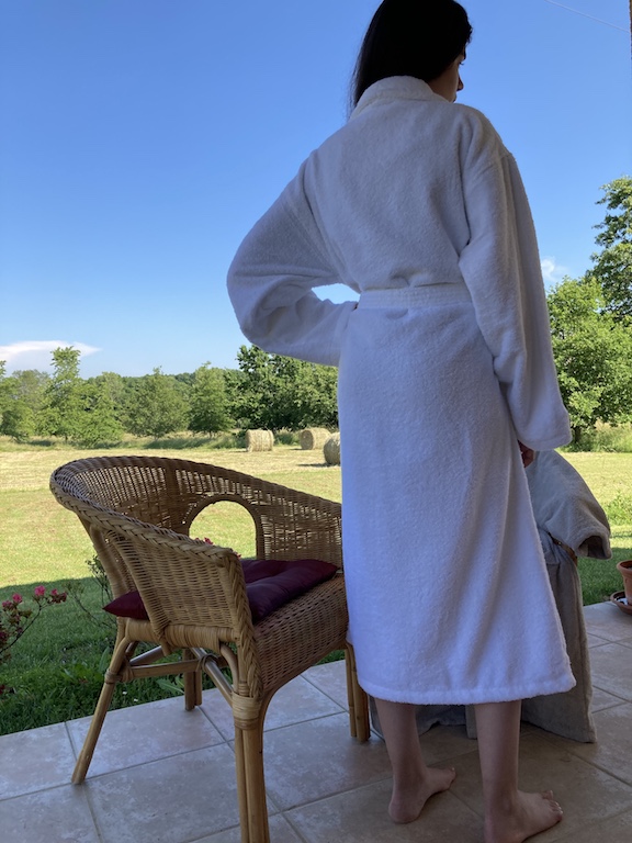 peignoir-de-bain-adulte-blanc-spa-hotel-dos