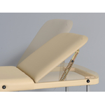 zoom du dossier de la table de massage en bois avec dossier eden aveno life tablelya habys couleur creme IMG_1764