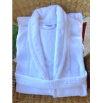 peignoir-de-bain-adulte-blanc-plie-kodev-spa-hotel-luxe-tablelya