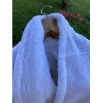 peignoir-de-bain-blanc-adulte-spa-hotel-zoom-sur-le-col-chale