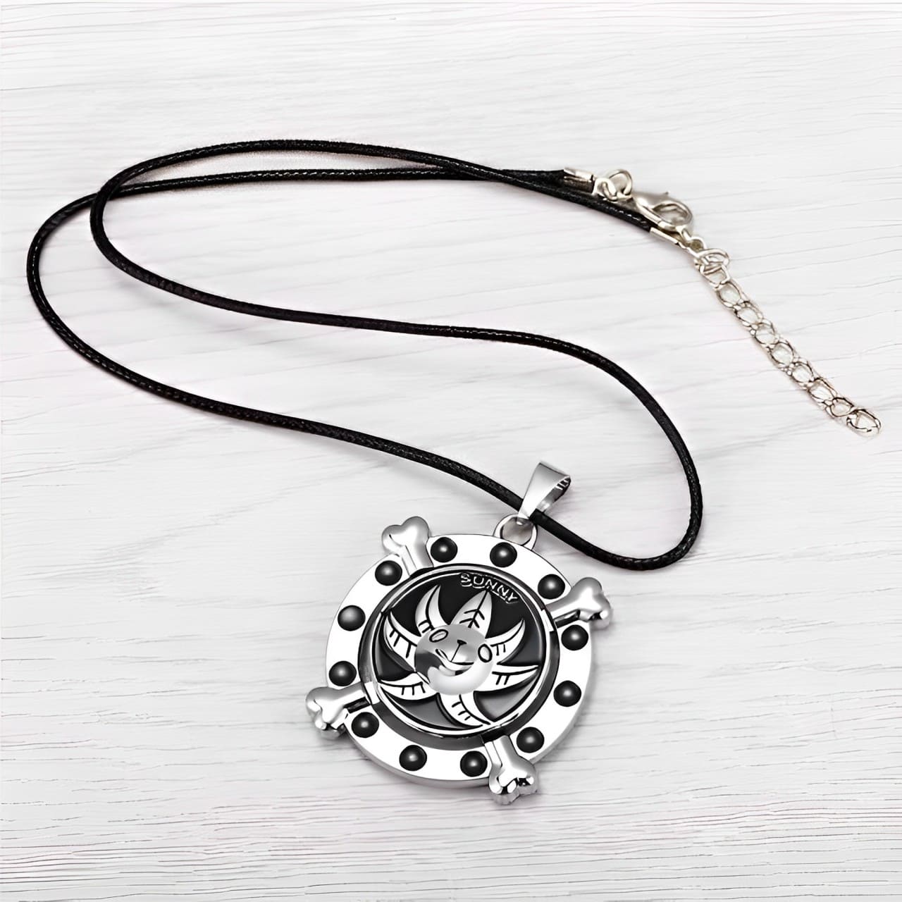 collier sunny one piece 2