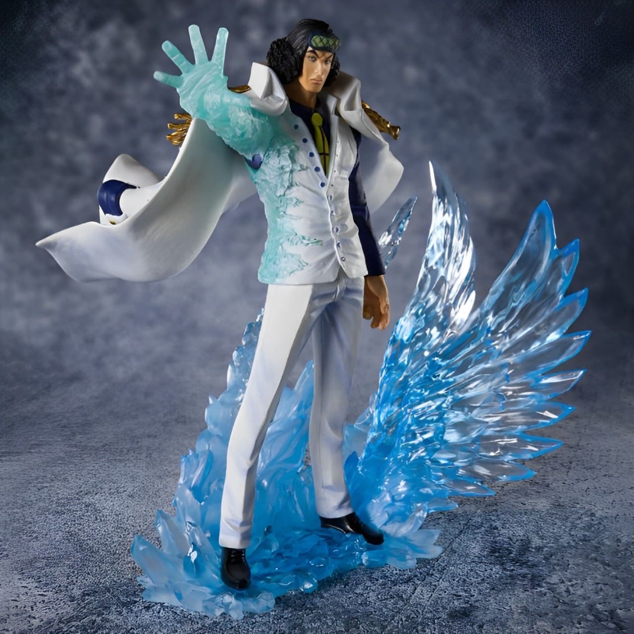 figurine one piece aokiji kuzan ice 1