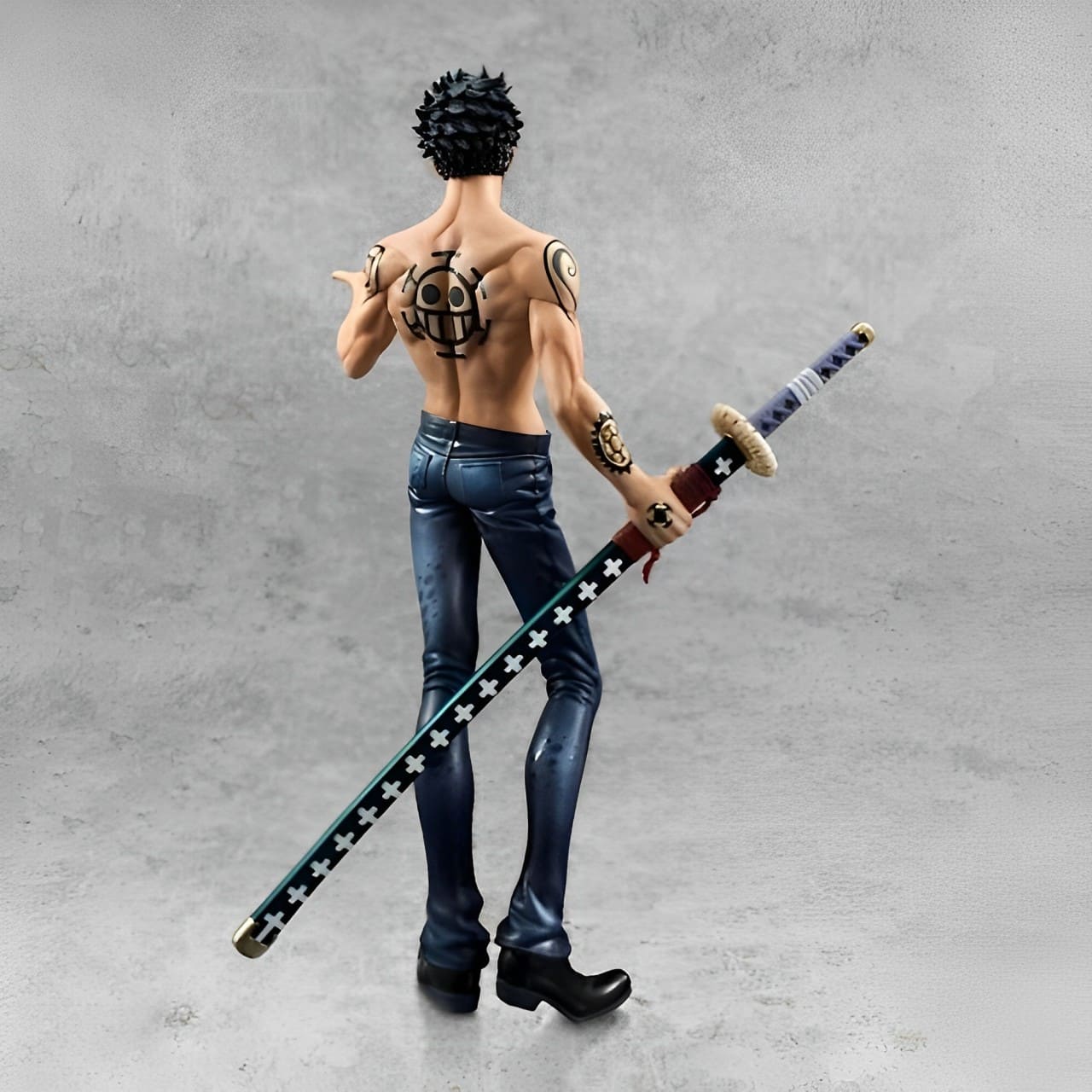 figurine one piece law heart 2