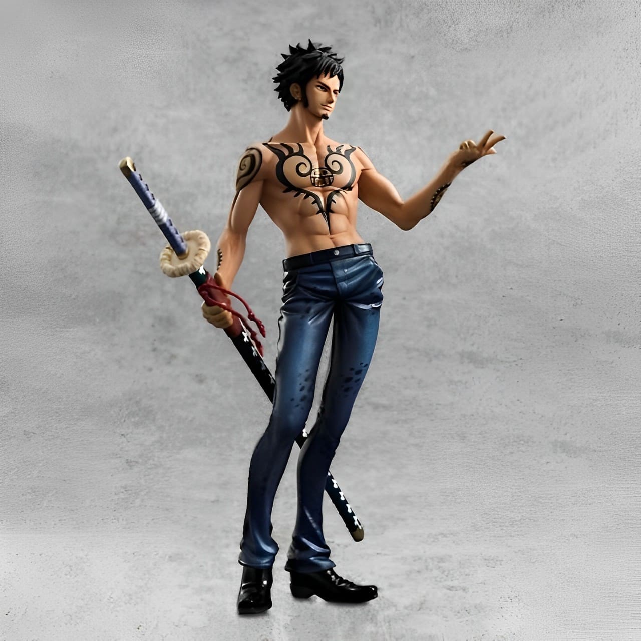 figurine one piece law heart 3