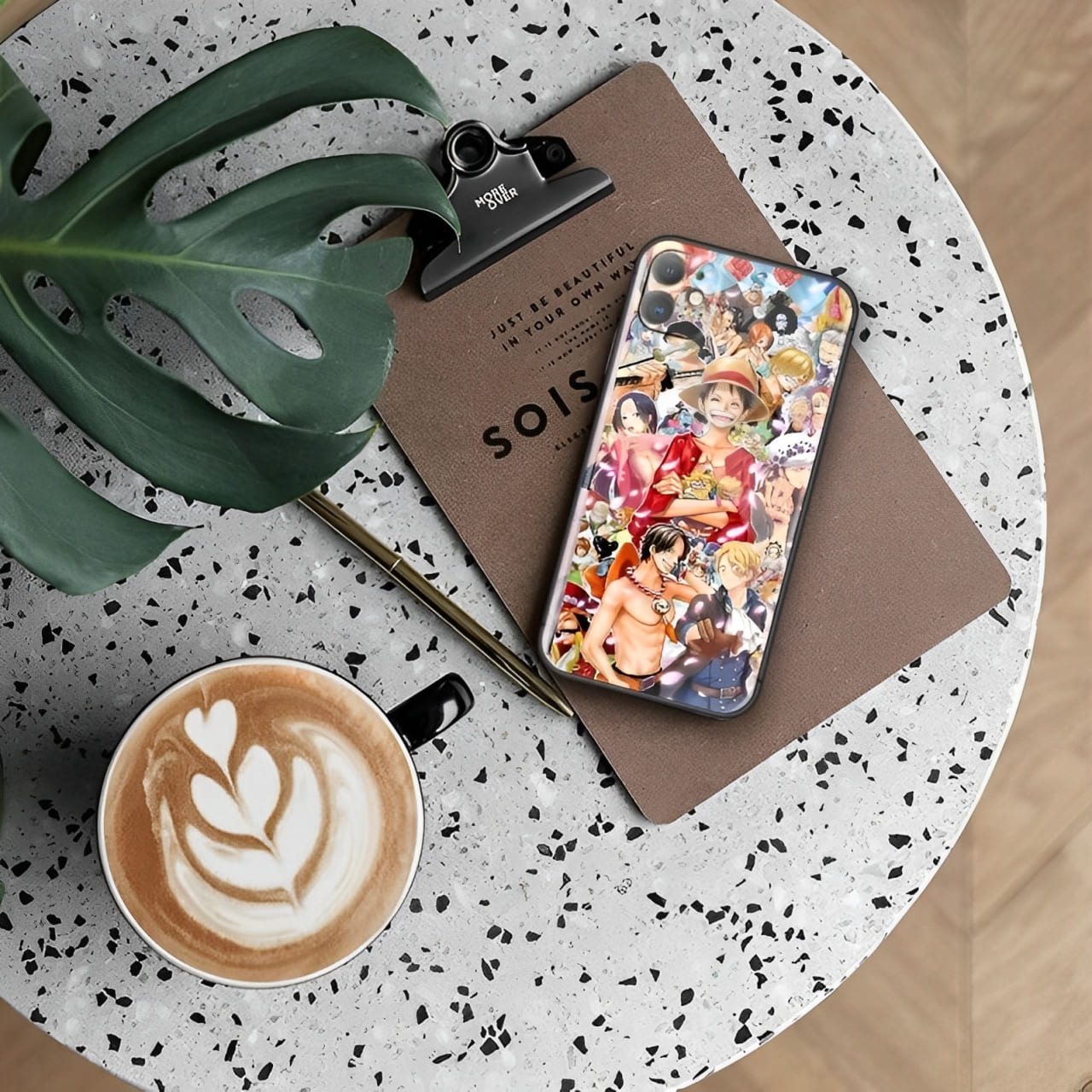 coque iphone one piece strawhat crew 3