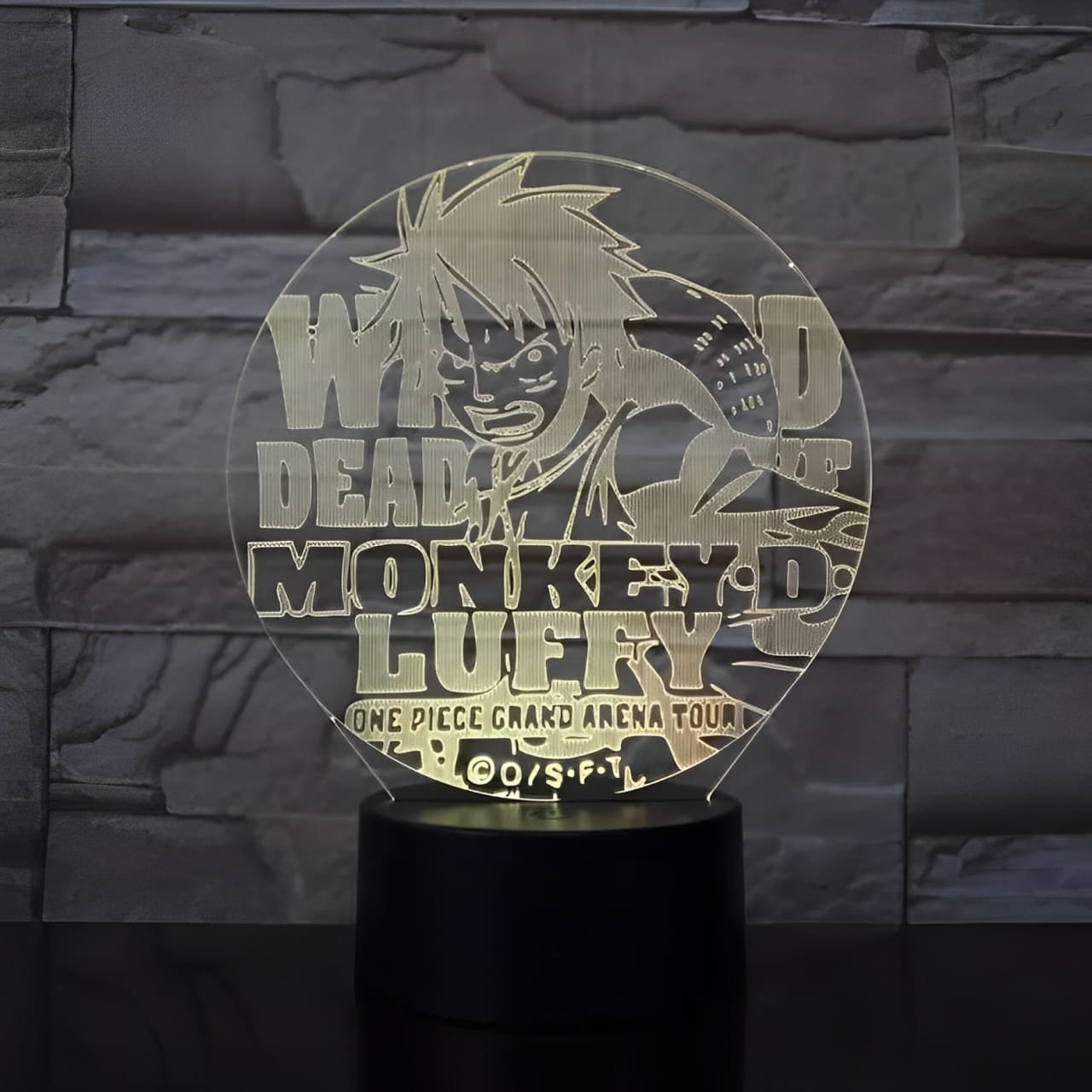 lampe 3d one piece luffy arena tour jaune