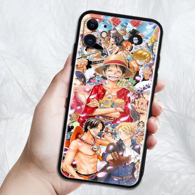 coque iphone one piece strawhat crew 1