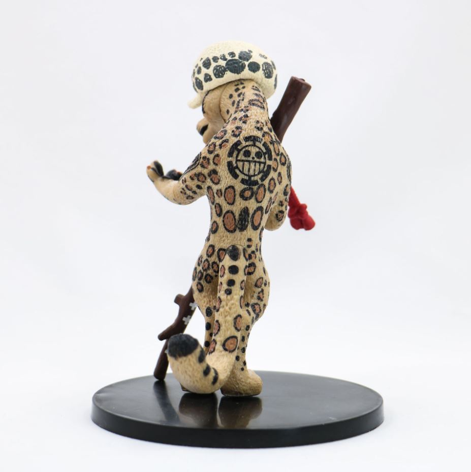 figurine one piece trafalgar law leopard 5