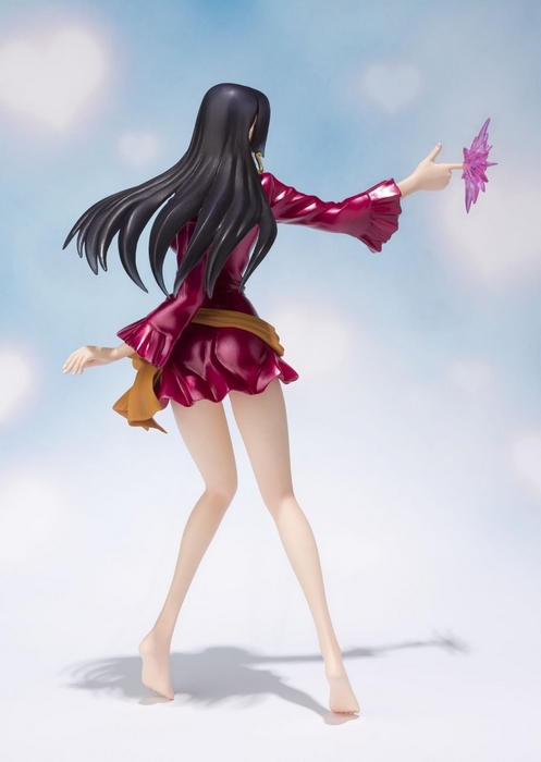 figurine one piece boa hancock love 4
