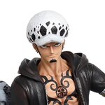 figurine-one-piece-law-snow-leopard-face-zoom