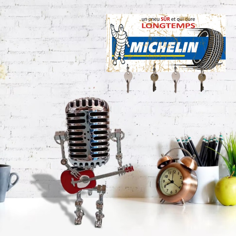 accroche-clés mural publicitaire michelin
