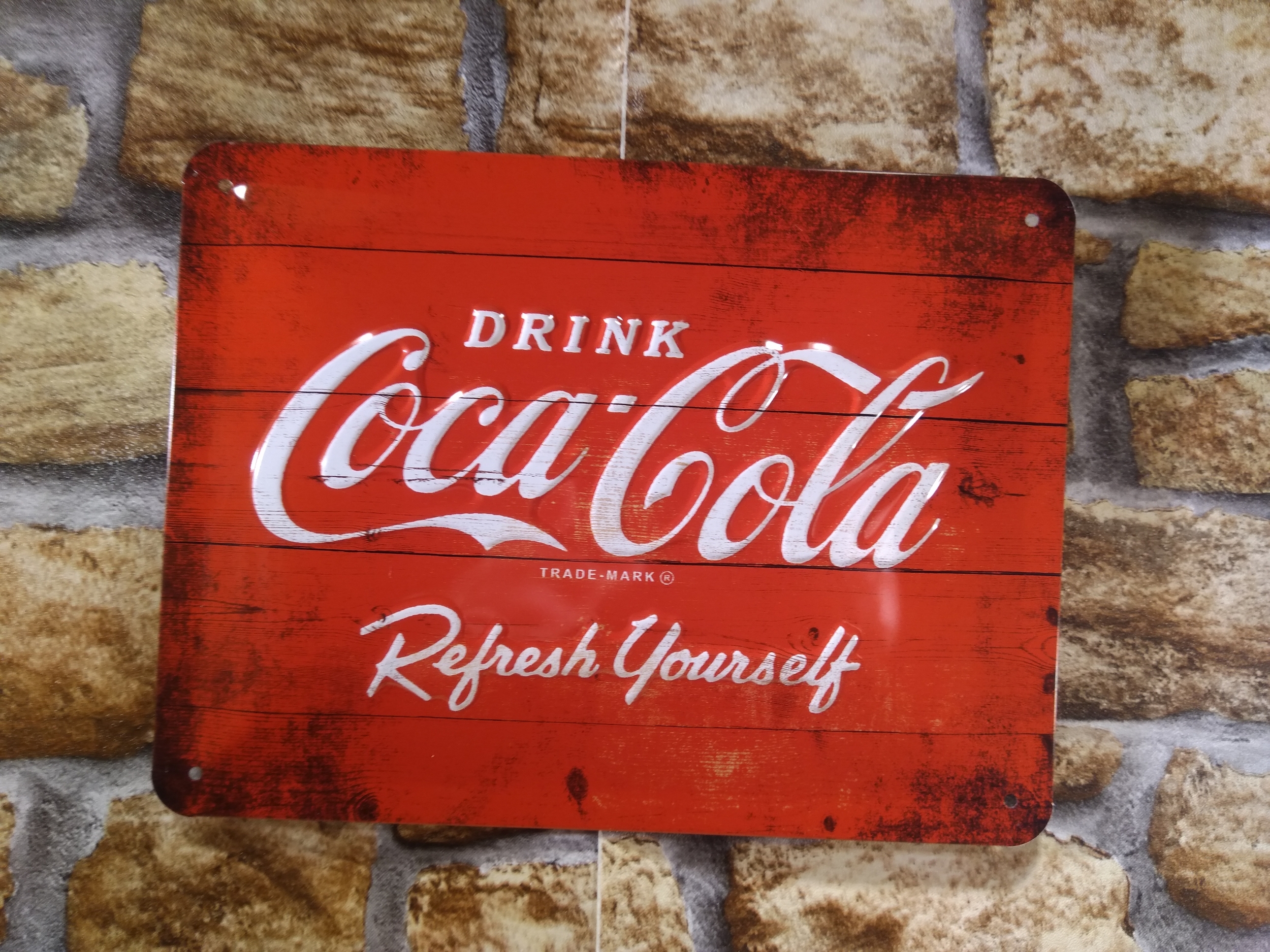 plaque publicitaire relief coca cola