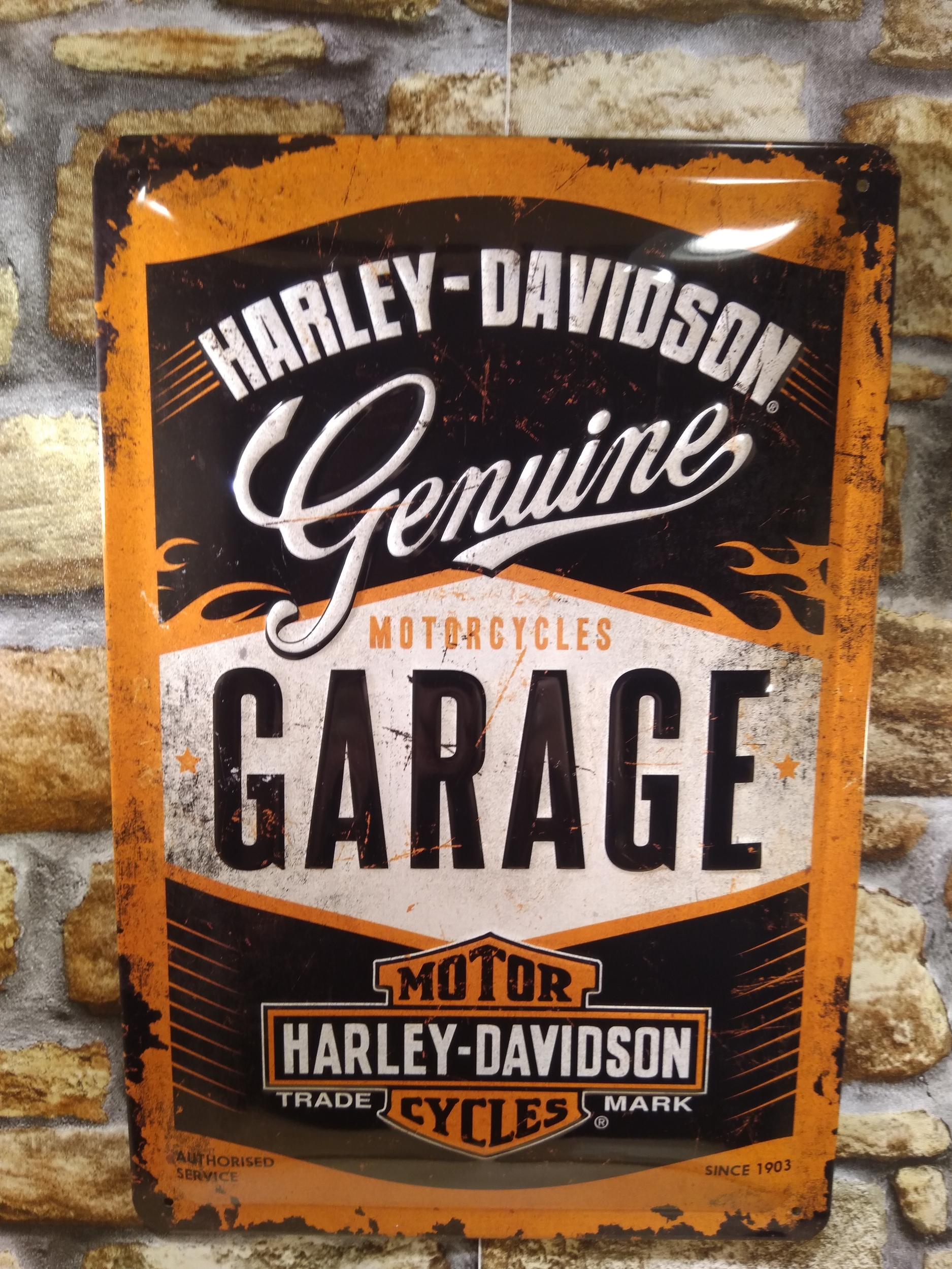 plaque harley garage